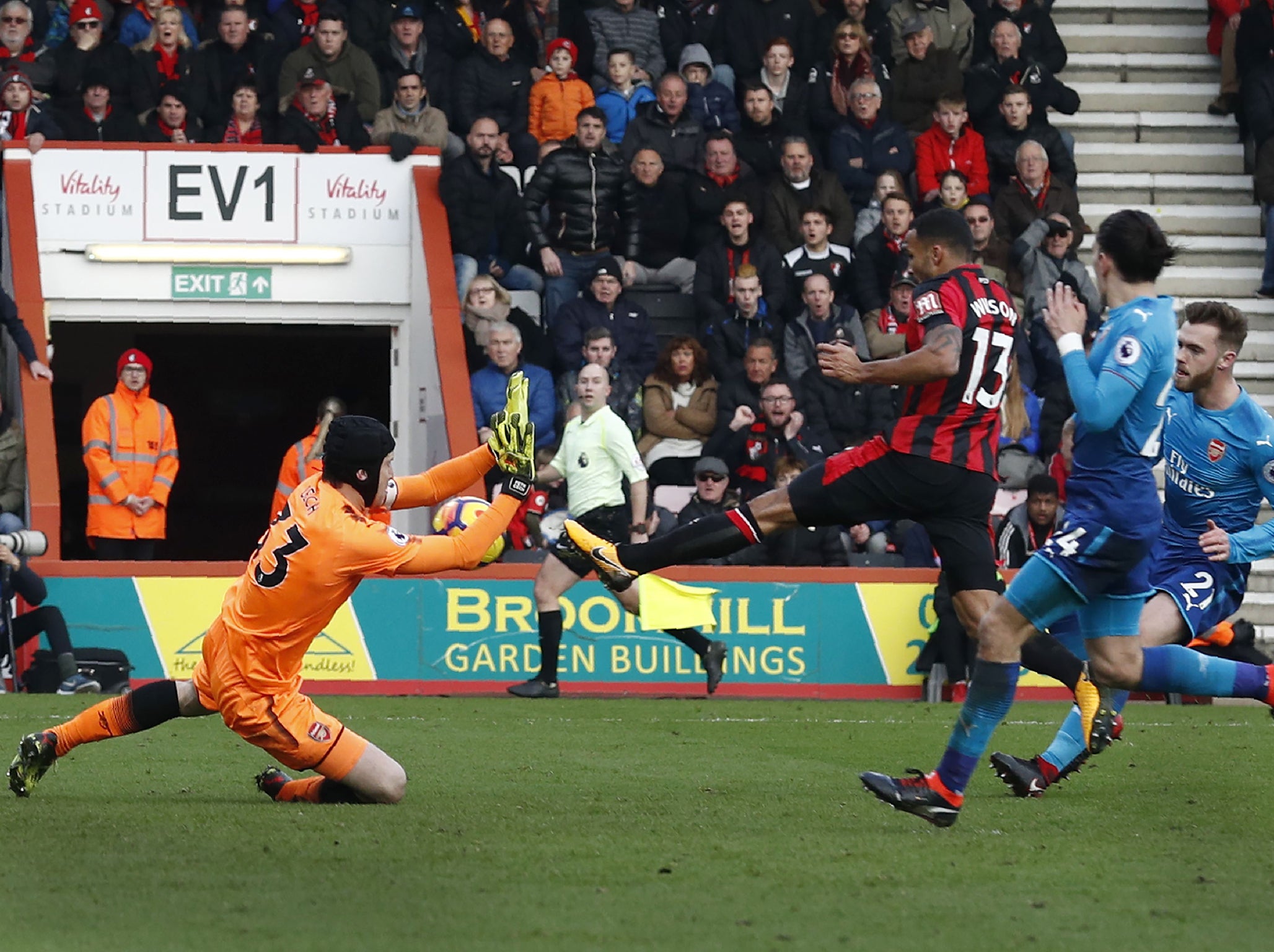 Cech should not have left his line for Bournemouth's first