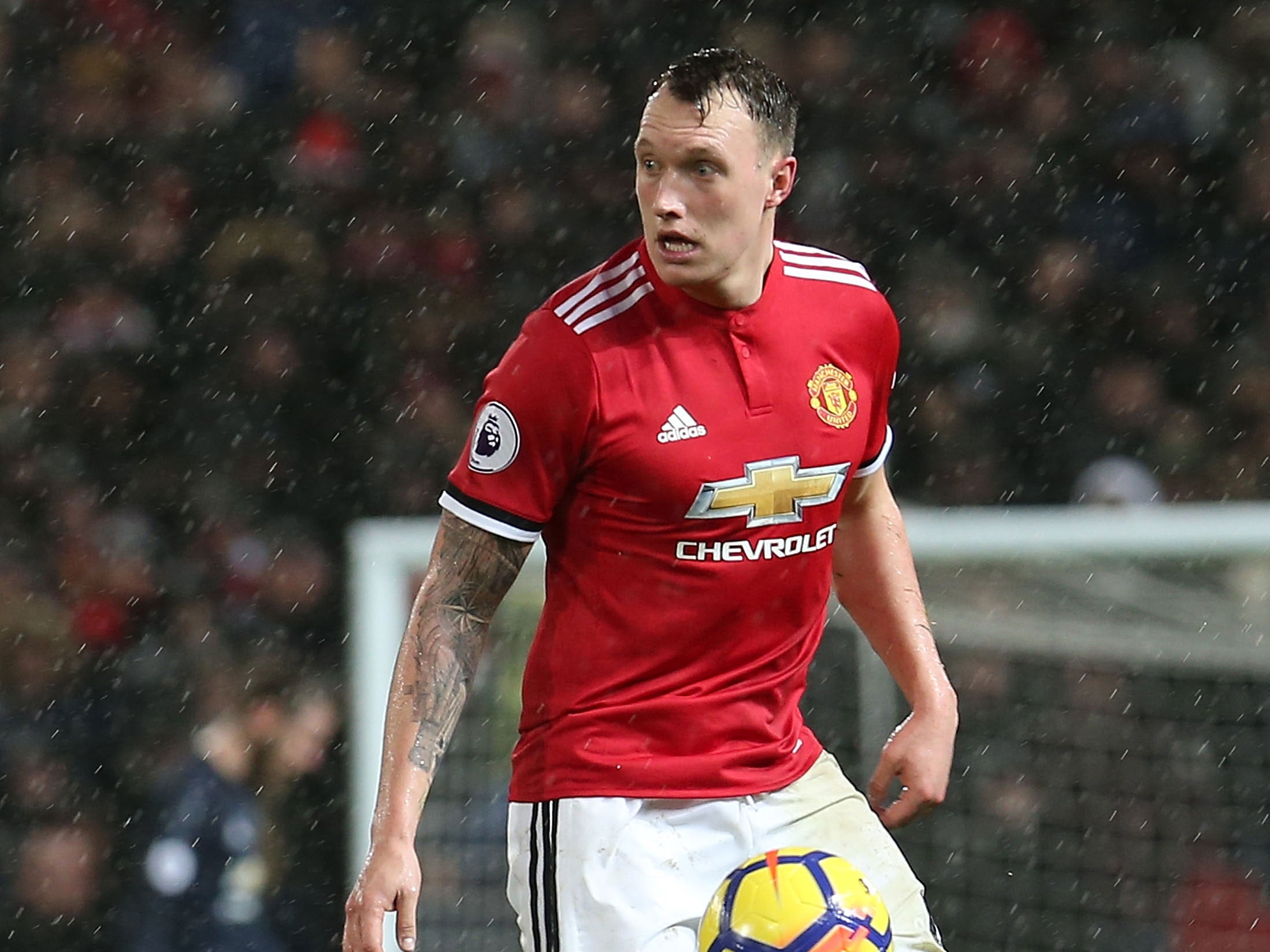 Phil Jones believes Manchester United can catch Manchester City with ...