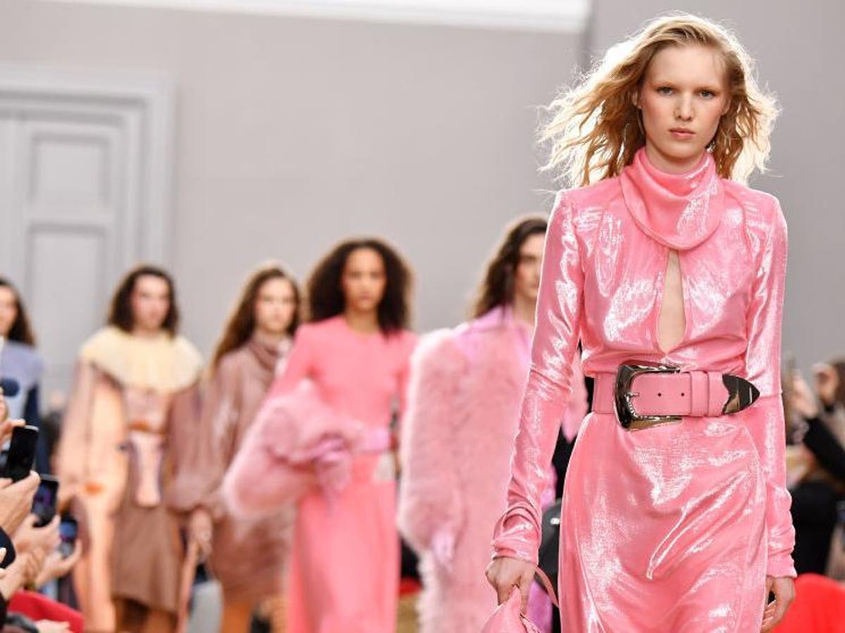 Wide belts are making a fashion comeback — unfortunately