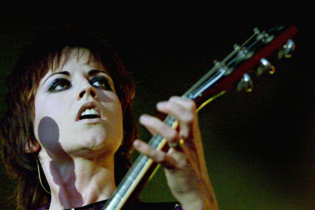 O’Riordan performing at Dublin’s Castle in 2000. She was due to record a cover of The Cranberries’ song ‘Zombie’ hours after her death