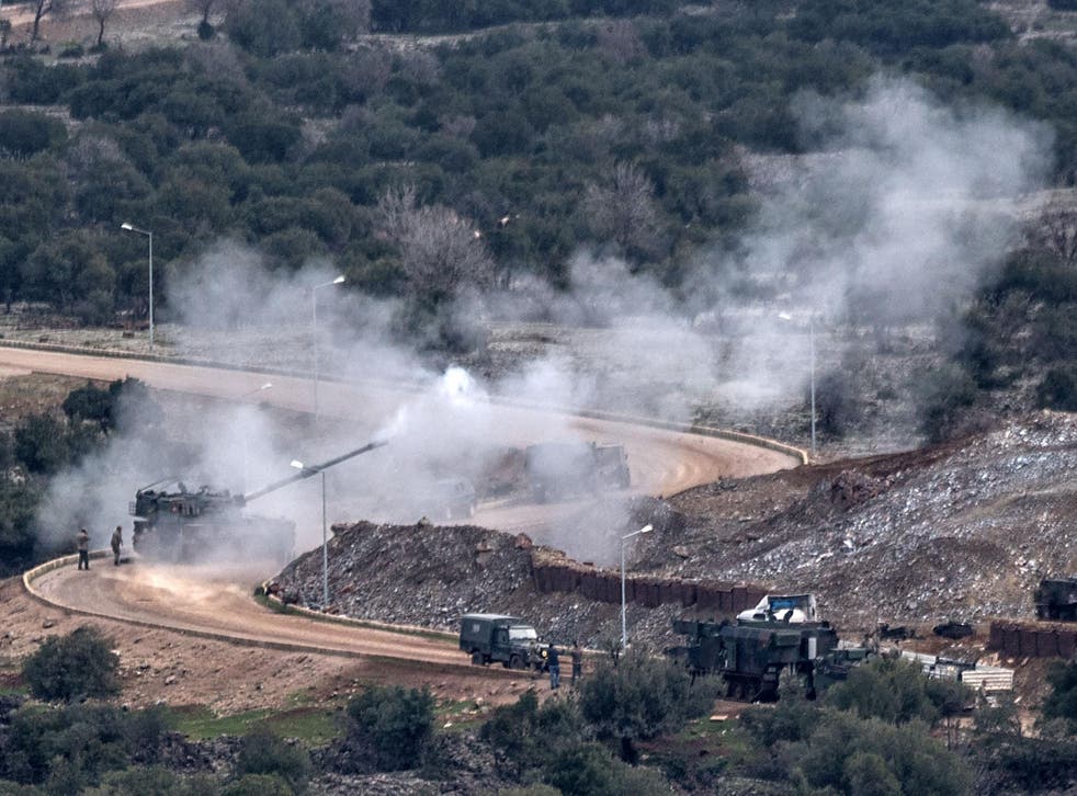 Turkish artillery shells YPG positions on the Turkish-Syrian border