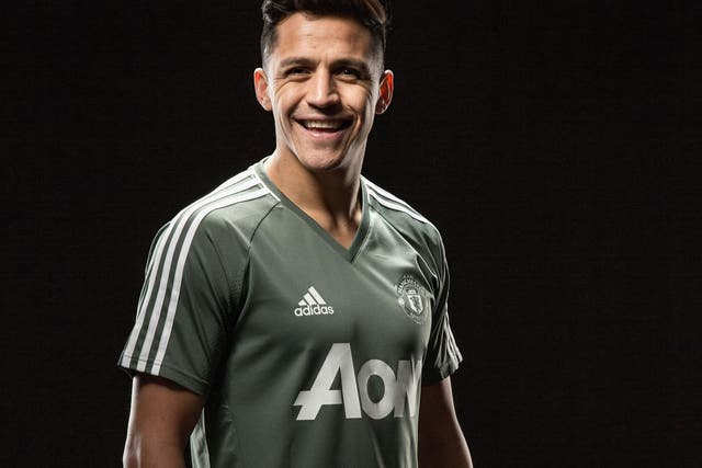 Alexis Sanchez completed his long-awaited move to Manchester United on Monday