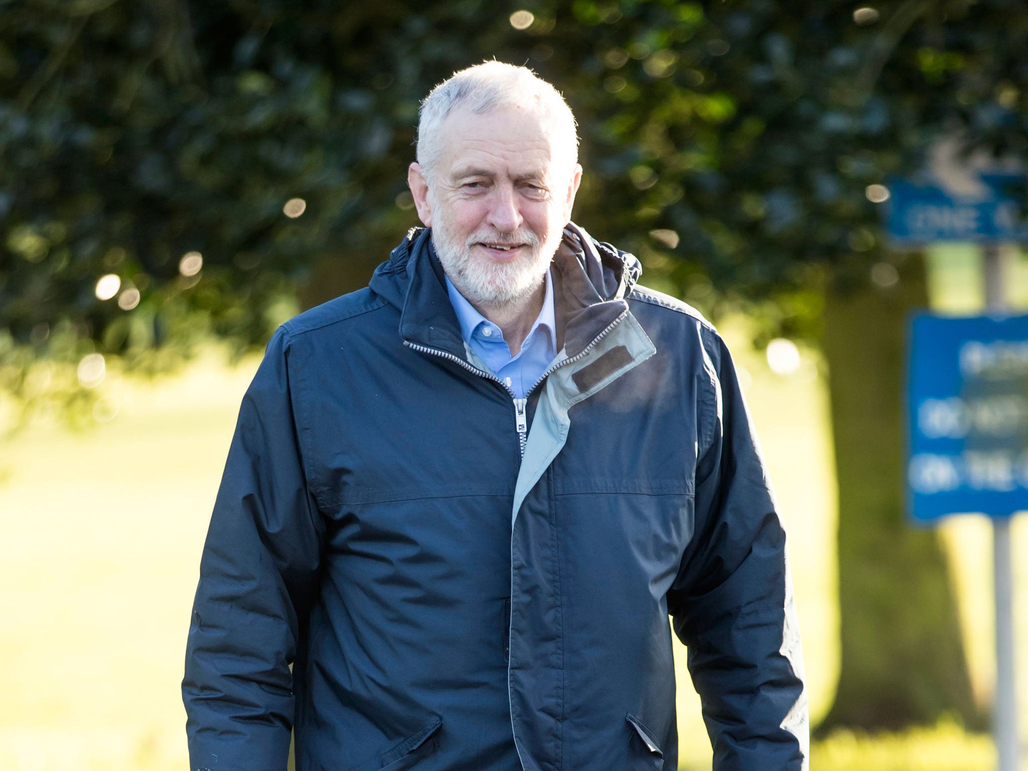 Jeremy Corbyn said Labour would replace a centralised system with ‘new sources of energy large and small’