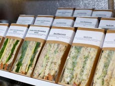 Sandwiches eaten in UK 'have same environmental impact as 8m cars'