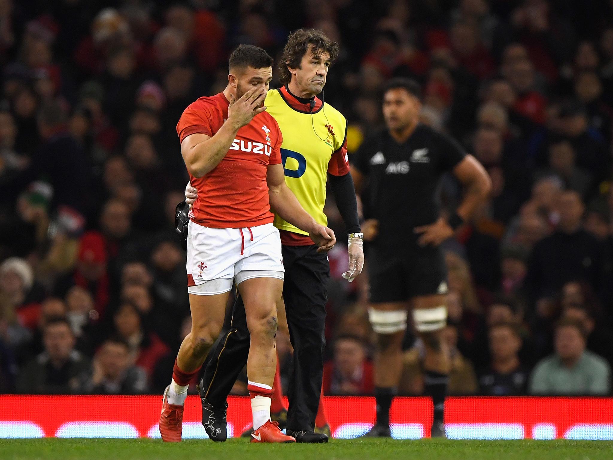 Rhys Webb has been ruled out of the Six Nations with a knee injury