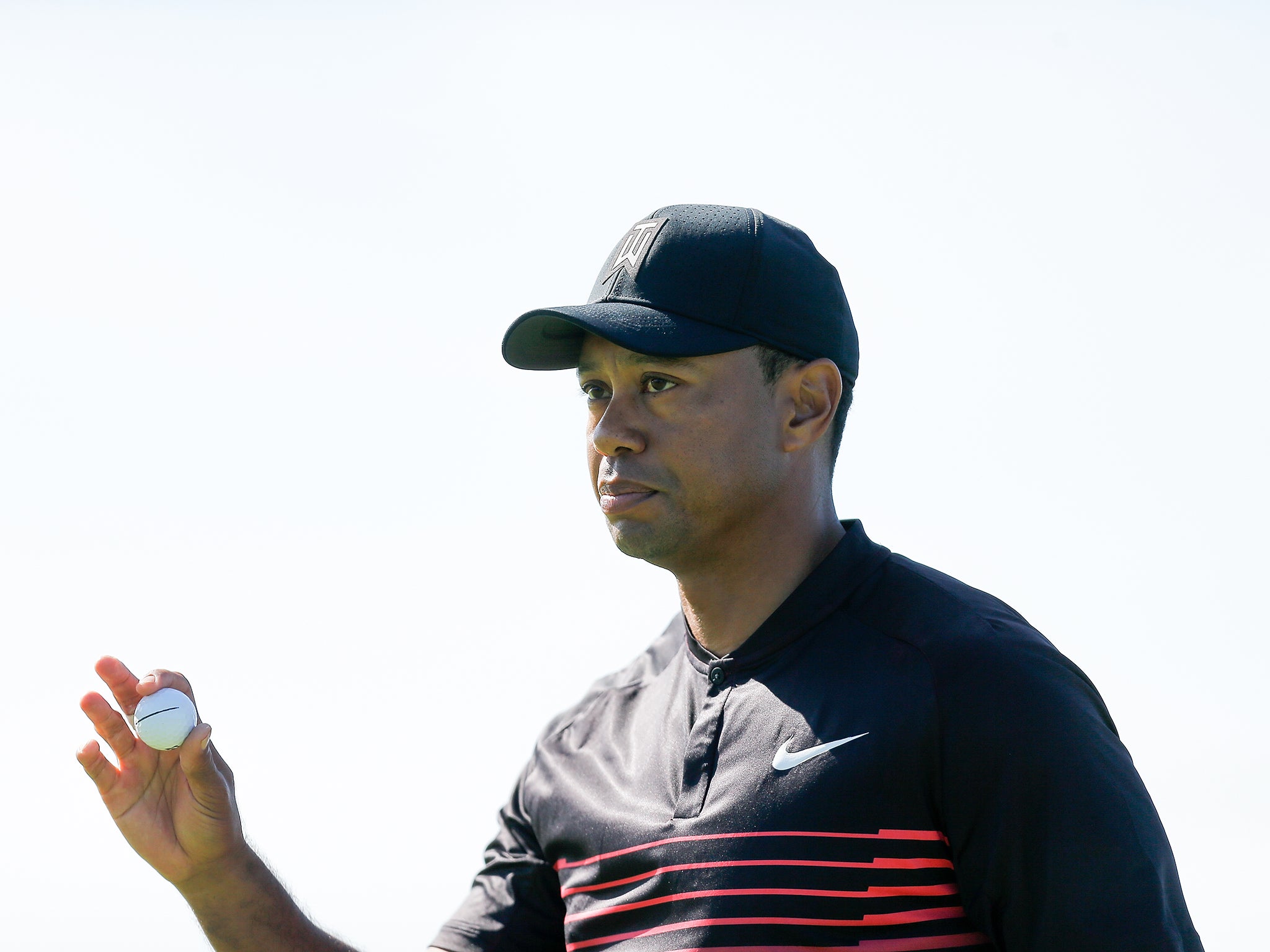 Woods sits seven shots off first round leader Tony Finau