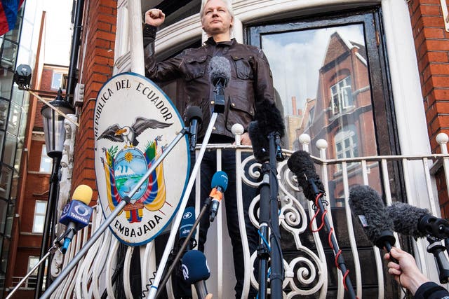 UK police have said Julian Assange faces arrest for breaching bail conditions if he leaves the embassy