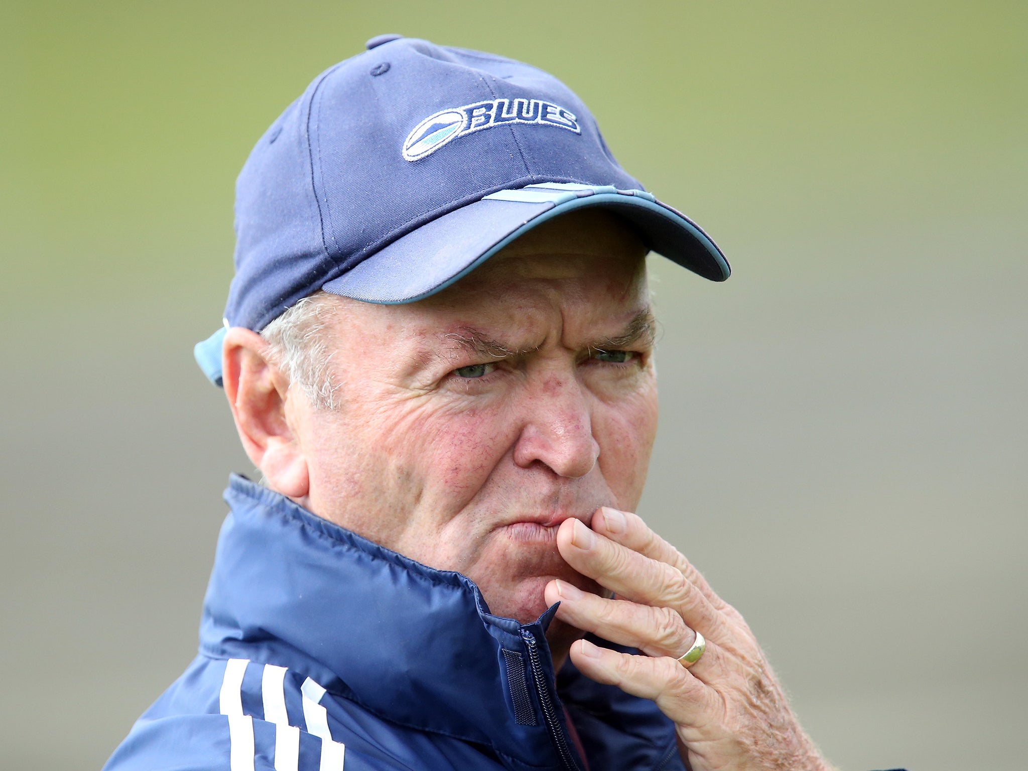 Graham Henry has agreed to join Auckland as assistant coach