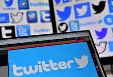 Twitter suspends popular accounts for 'tweetdecking'
