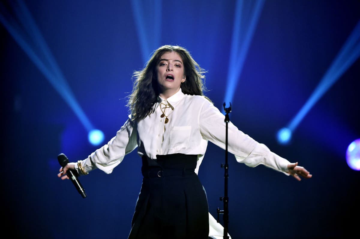 Lorde publishes defiant letter in New Zealand newspaper following Grammys  snub | The Independent | The Independent