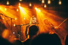 Freya Ridings delivers a performance well beyond her years – review
