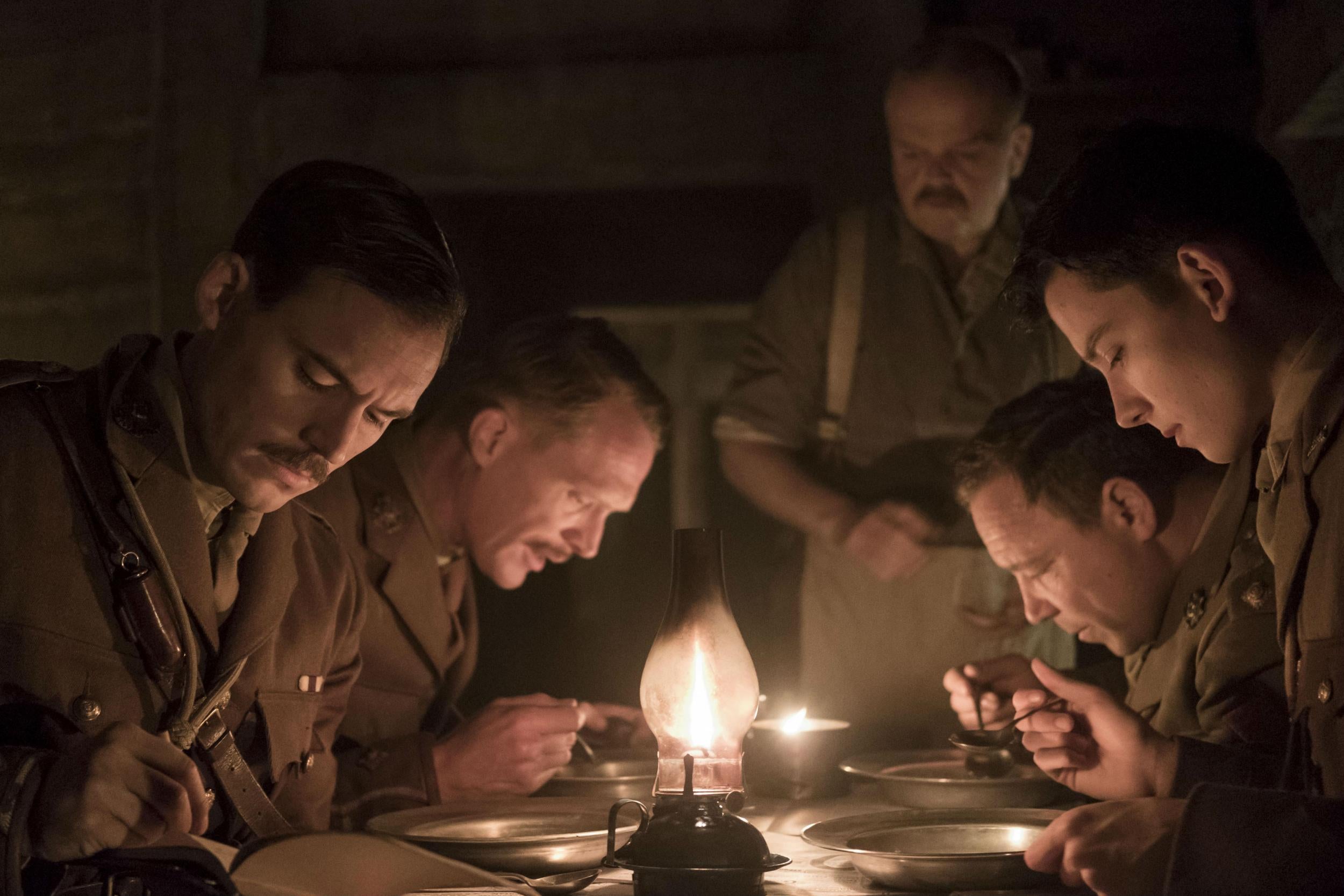 Claflin as Stanhope, Paul Bettany as Osbourne, Toby Jones as Mason, Stephen Graham as Trotter and Asa Butterfield as Raleigh in ‘Journey’s End’