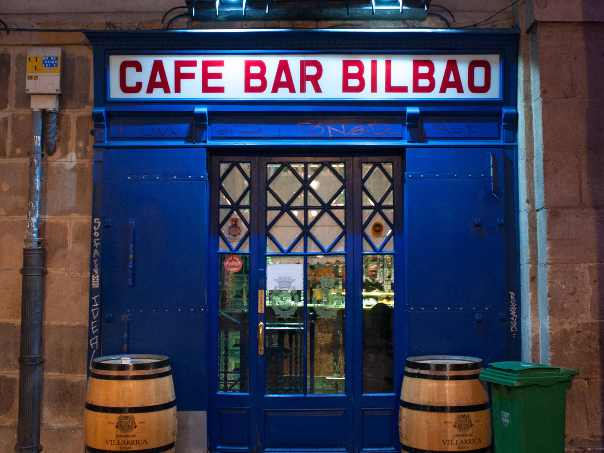 A typical Bilbao tavern, safe from all political posturing