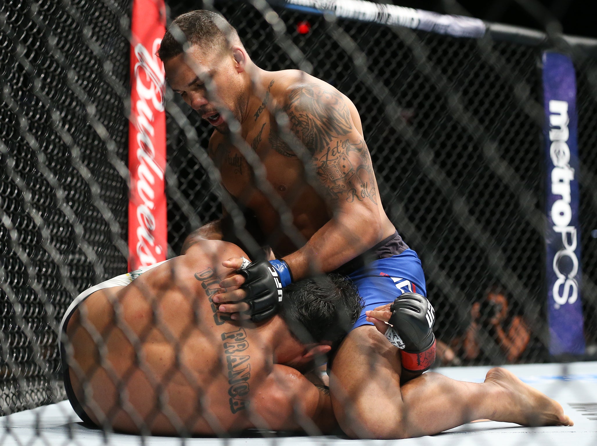 Eryk Anders in action