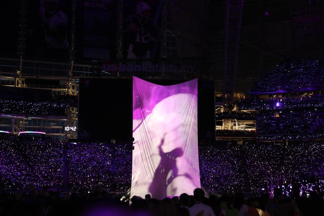 Justin Timberlake performs Prince tribute at Super Bowl LII halftime show. Credit: Chris Wattie.