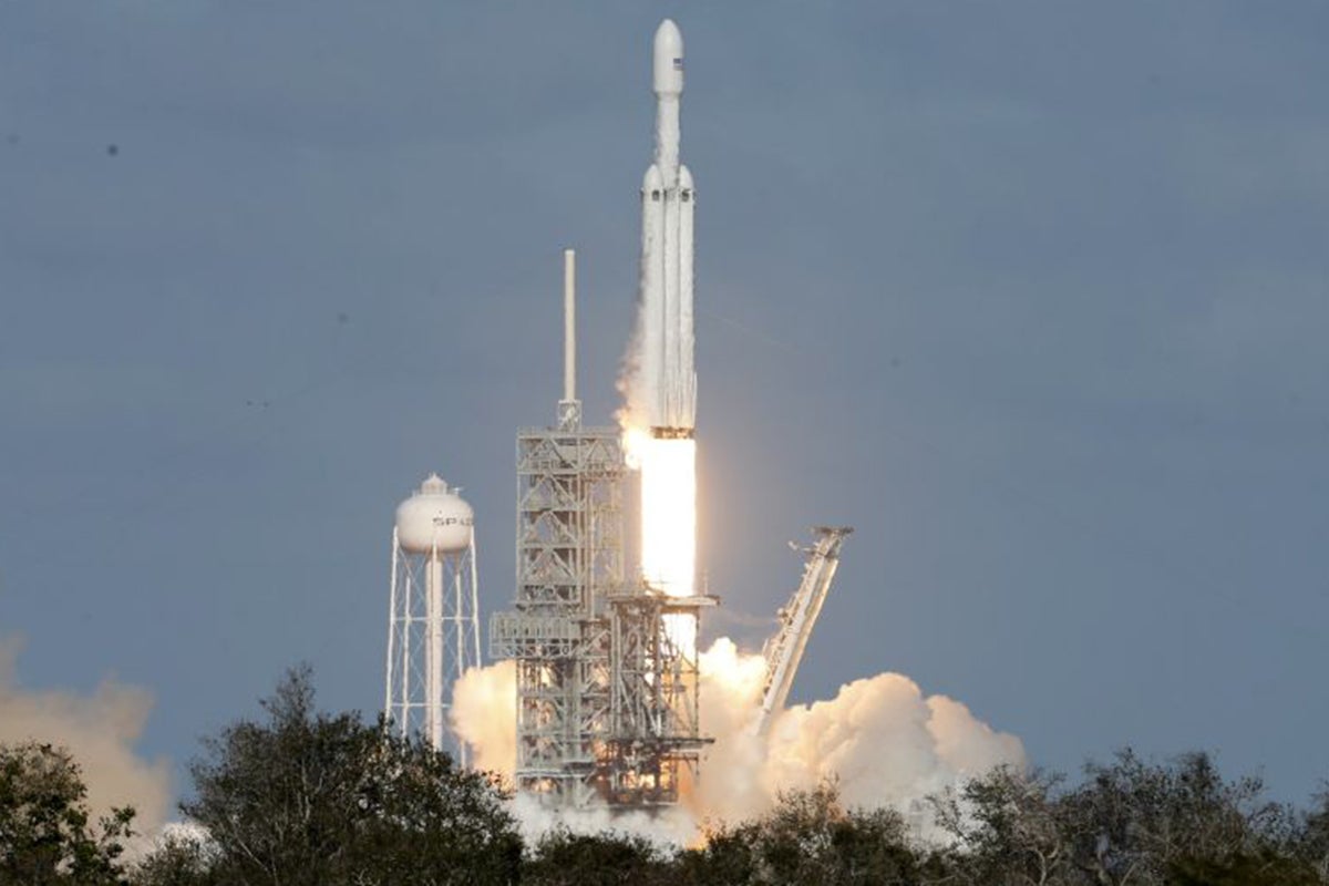 Elon Musk May Be Forced To Take Down A Spacex Starship Tower Because Of An Faa Environmental Review The Independent