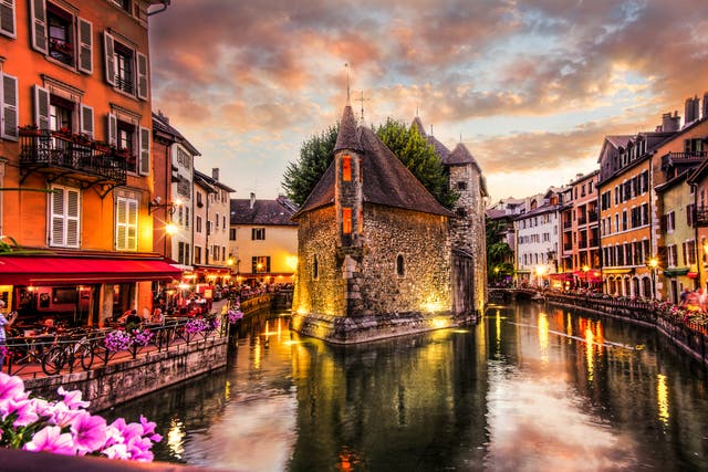Annecy has romantic canals