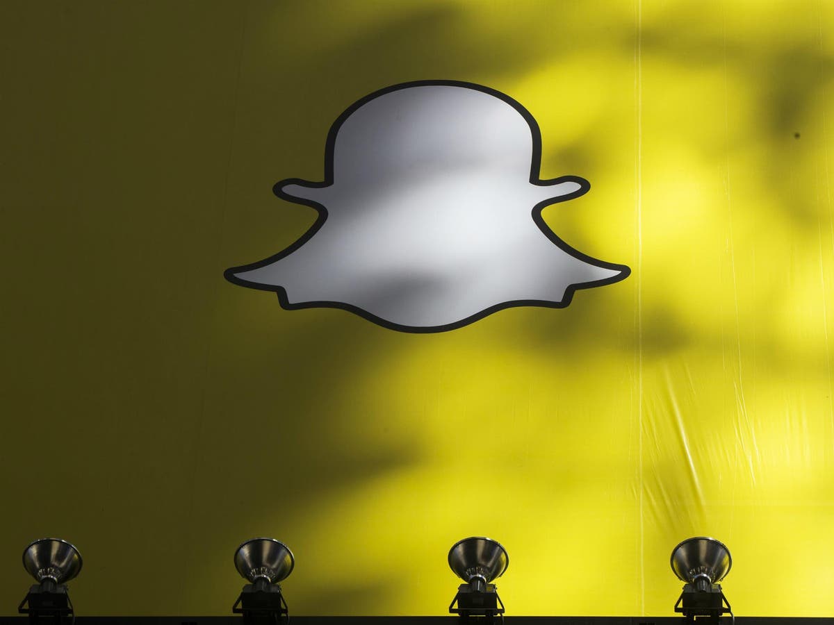 Snapchat Knew Its Redesign Could Upset Users Here S Why It Did It Anyway The Independent