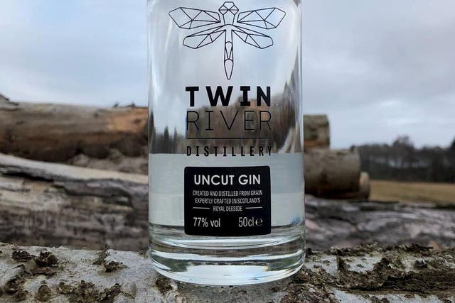 The gin is said to have a creamy nutty scent and taste of heavy juniper with a sweet spiciness