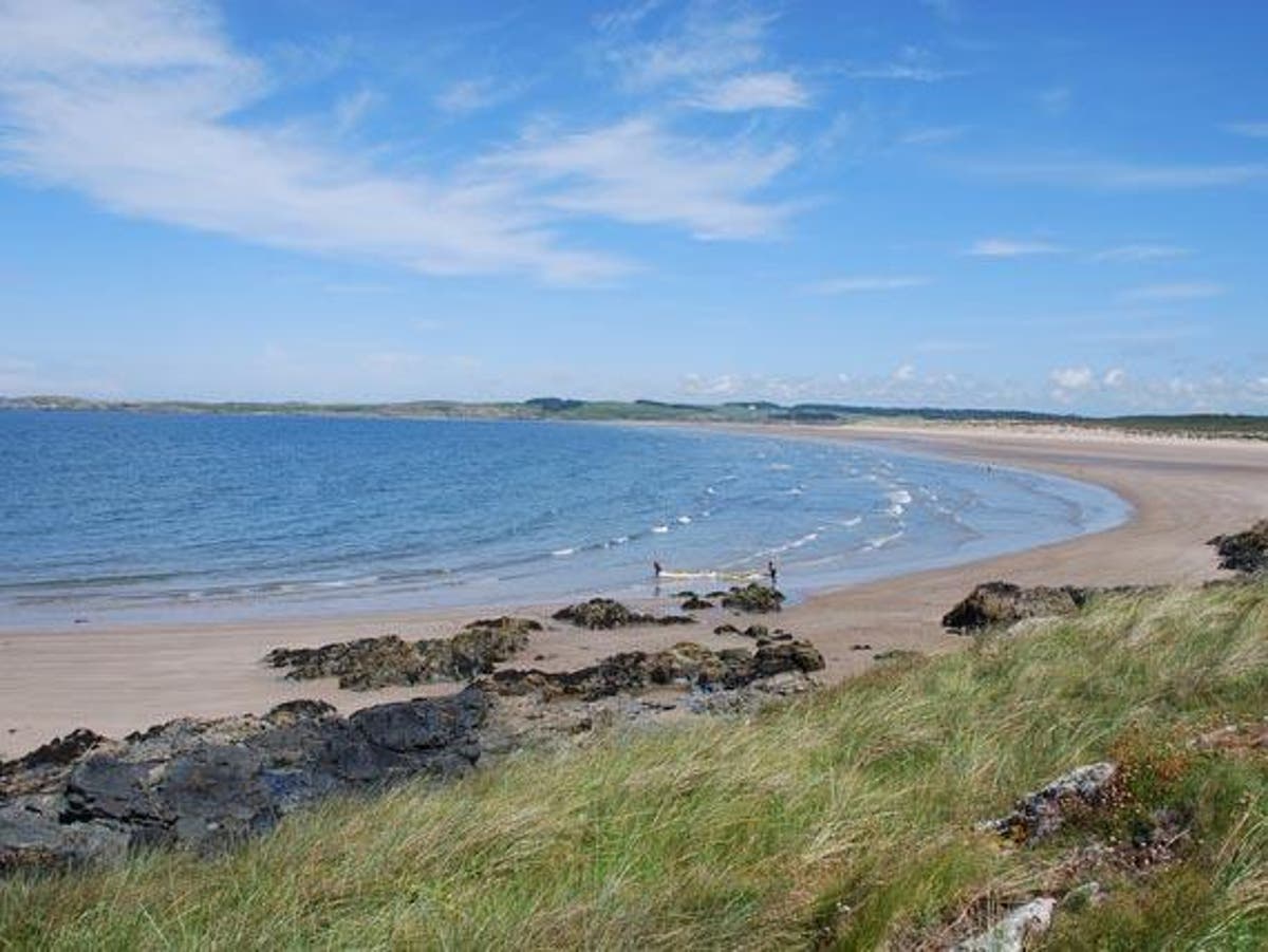 Anglesey beach: Two men found dead days after discovery of a human foot ...