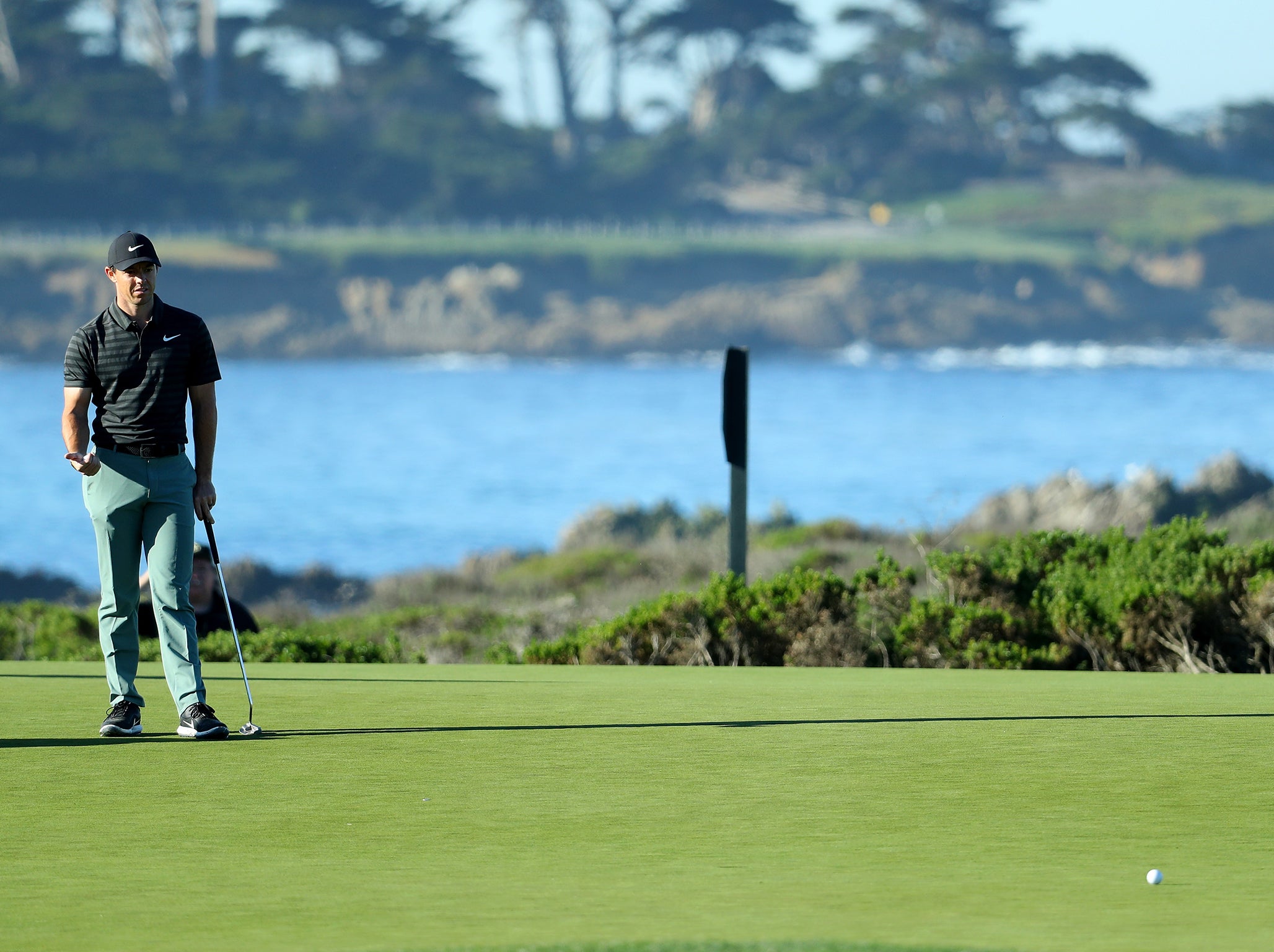 Rory McIlroy plummets down Pebble Beach leaderboard as he suffers