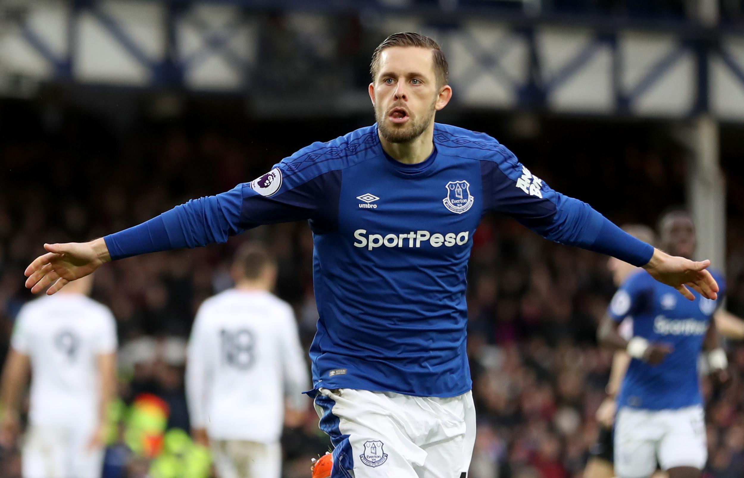 Sam Allardyce says someone at Everton is in for &apos;a b*********&apos; over statement Gylfi Sigurdsson will miss eight weeks