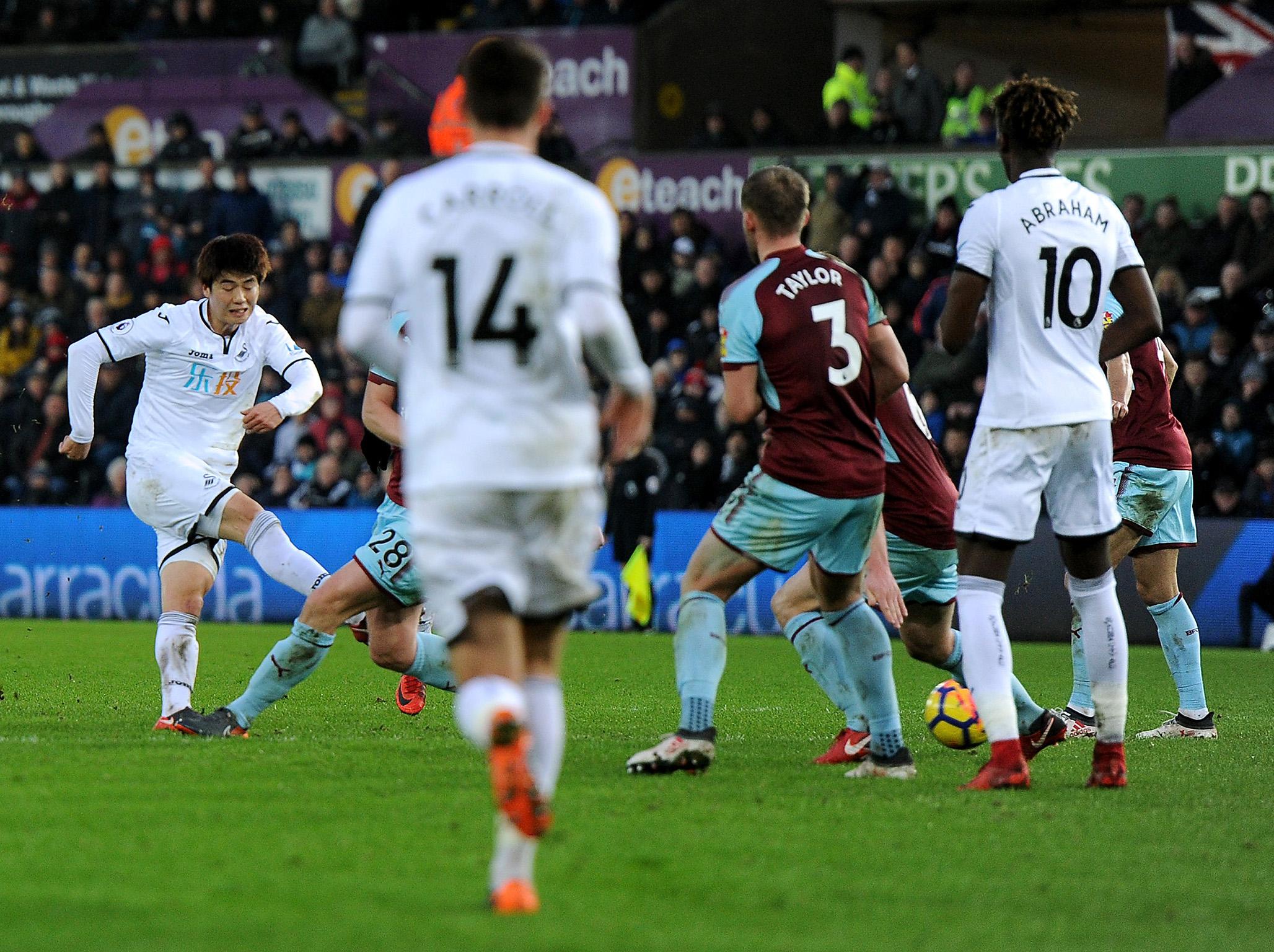 Ki Sund-Yueng drills home Swansea's winning goal
