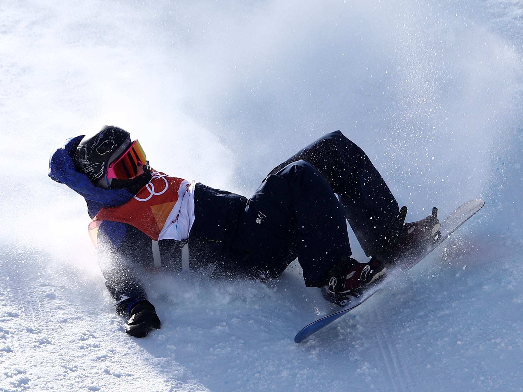 Aimee Fuller suffered a nasty fall on her second run in the snowboard slopestyle final