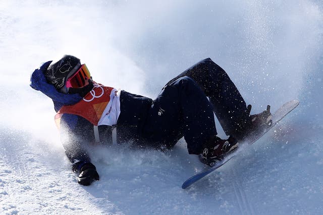 Aimee Fuller suffered a nasty fall on her second run in the snowboard slopestyle final