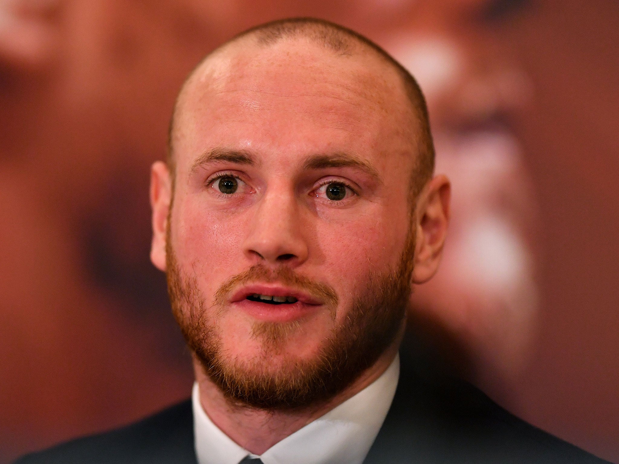 Groves is not a good sparrer, but he is top fighter in the big ring