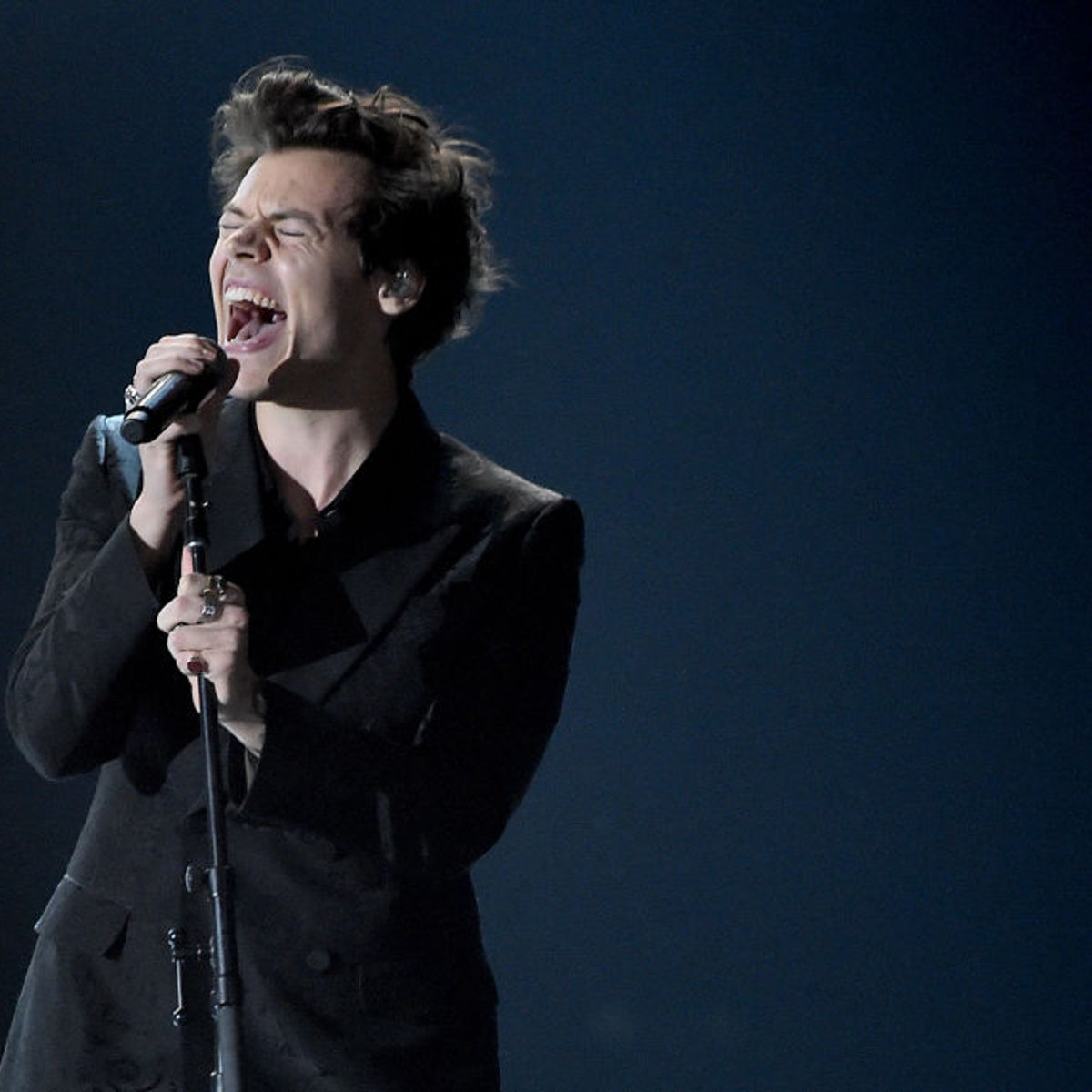 Harry Styles: Former One Direction singer debuts two new songs on world  tour, The Independent