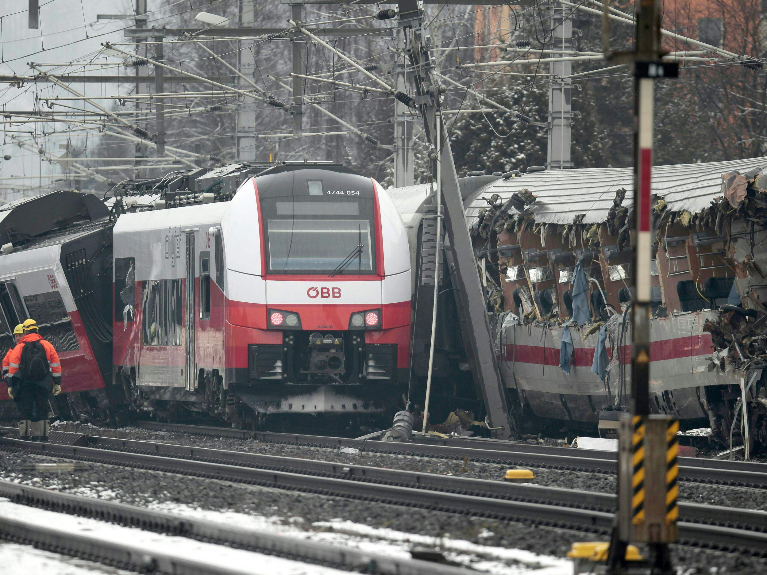 RAILSCOT Austria train crash At least one dead and more than 22