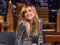 Sarah Jessica Parker defended by co-star over Kim Cattrall feud