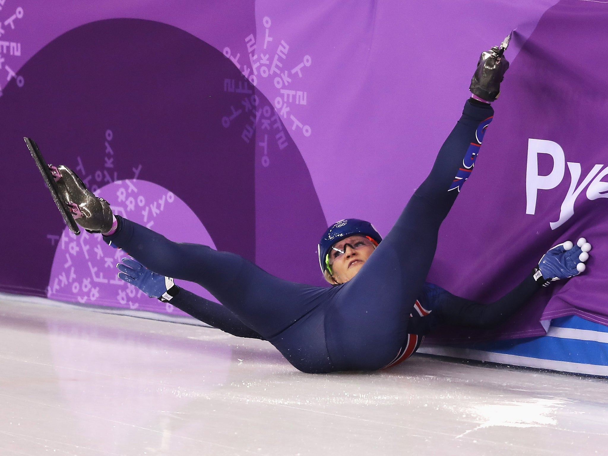 Winter Olympics 2018 Elise Christie Crashes Out In Speedskating Final 