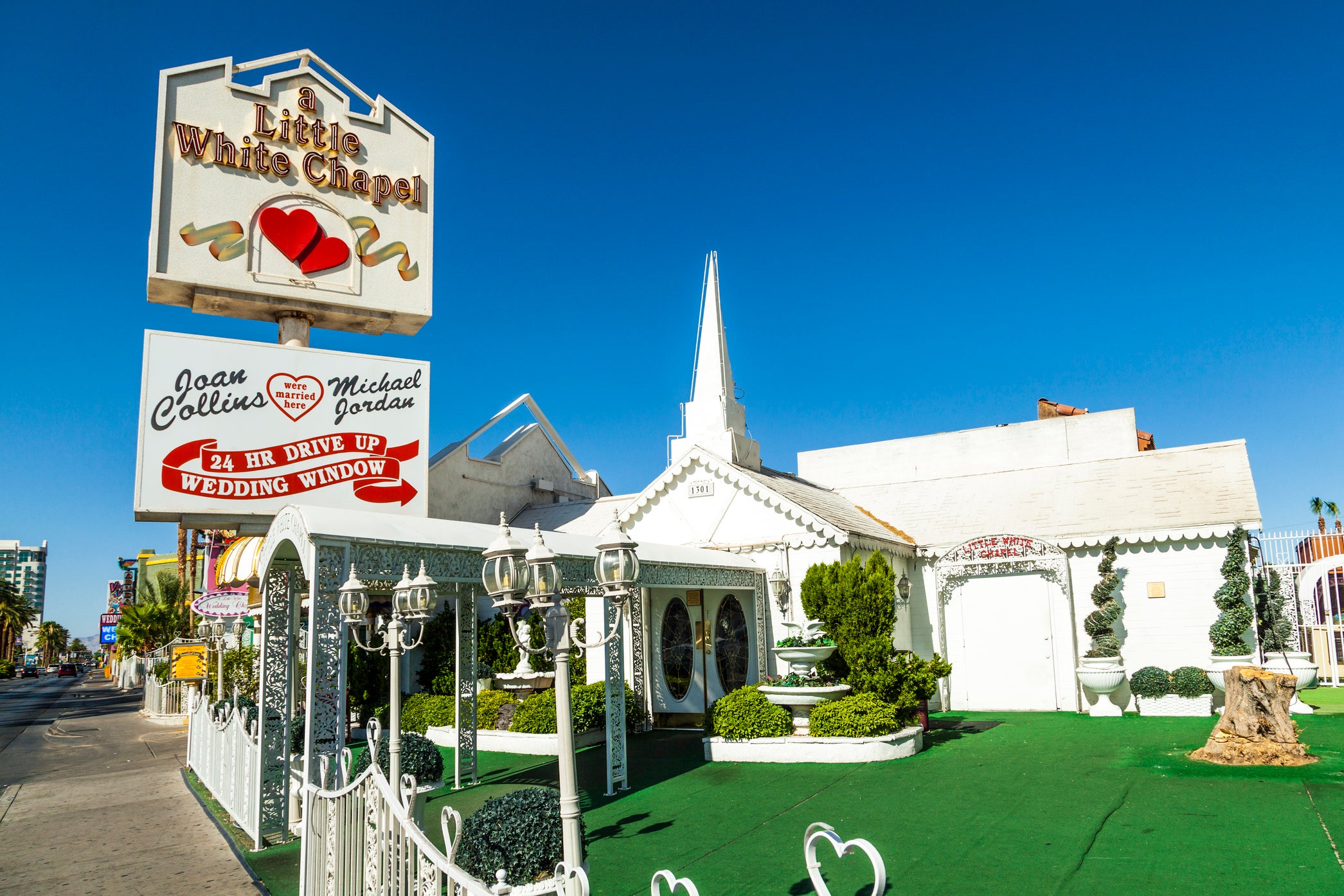 The Little White Wedding Chapel in Las Vegas