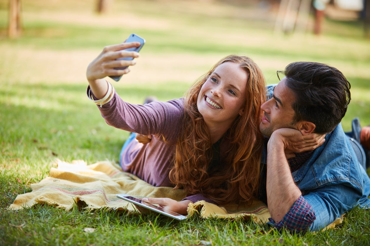 A romantic snap could end up as someone's Tinder profile (Getty Images)