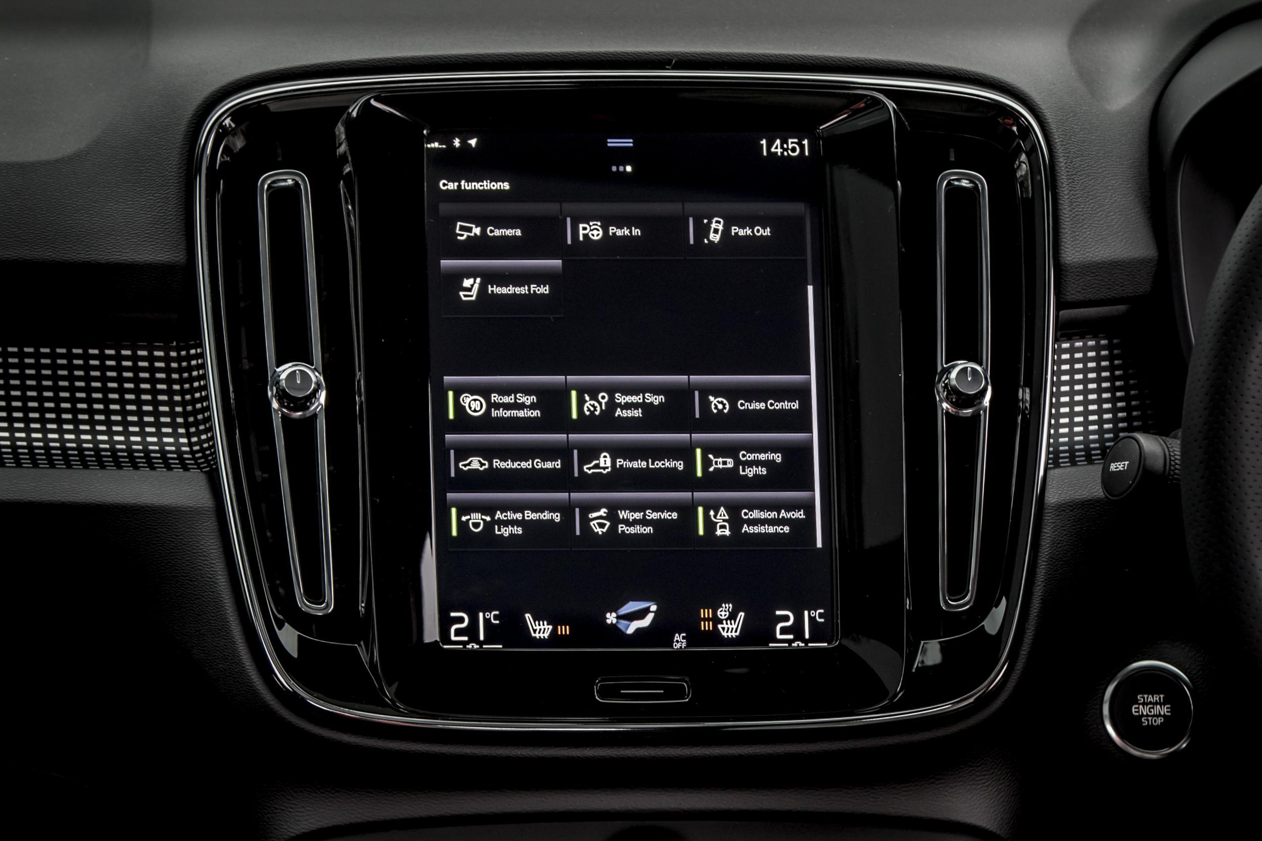 Easy to use and intuitive, the Sensus interface allows drivers to access a host of functions and services