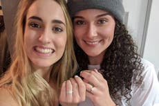 Couple accidentally propose to each other at the same time
