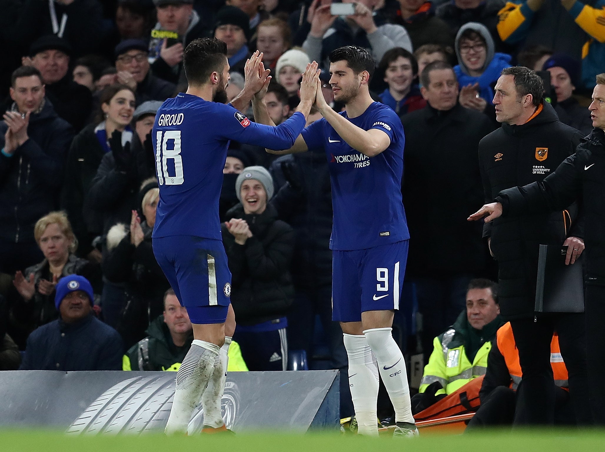 Olivier Giroud offers something different to Alvaro Morata