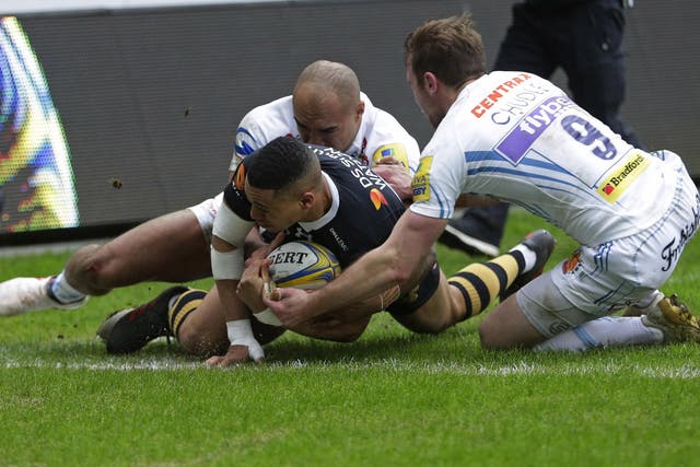 Marcus Watson goes over for the only try of the first half