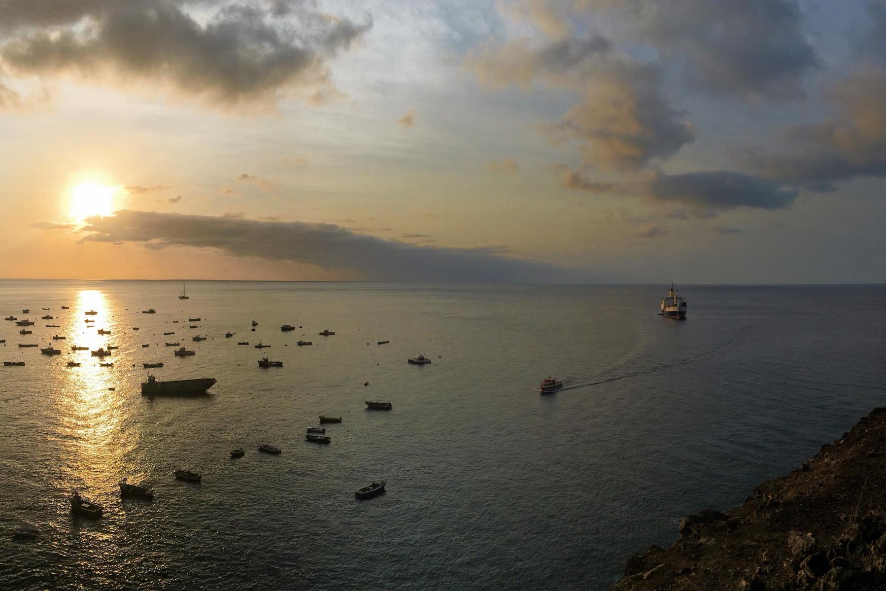 RMS St Helena sails away for the last time