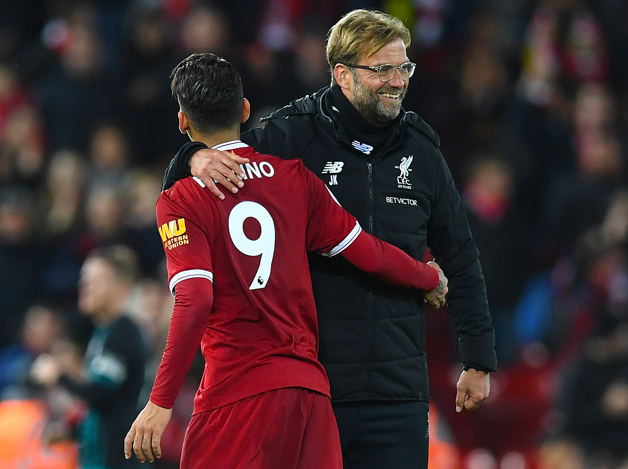 Roberto Firmino revela tudo: Salah e Mané nunca foram melhores