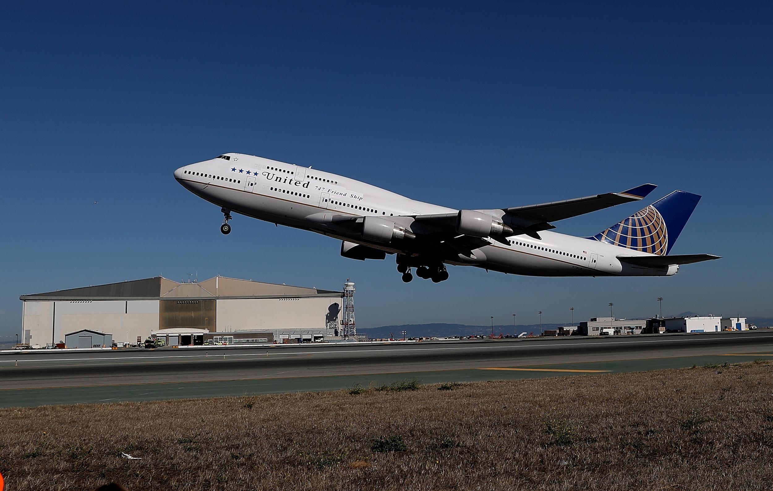United Airlines flight 747 takes off from San Francisco International Airport