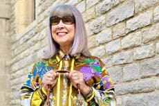68-year-old woman runs blog to show that style has no age limit