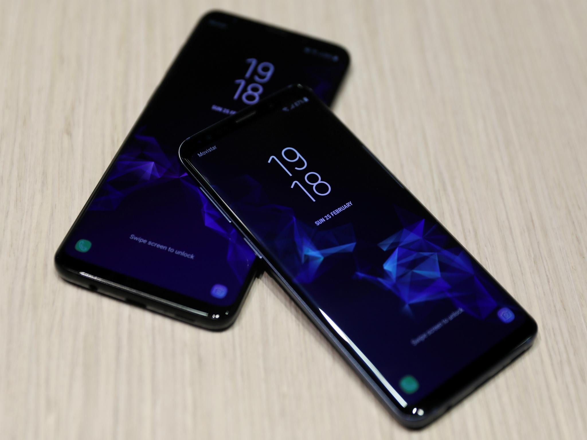 Samsung’s new S9 and S9 Plus devices are displayed after a presentation ceremony at the Mobile World Congress in Barcelona, Spain February 25, 2018