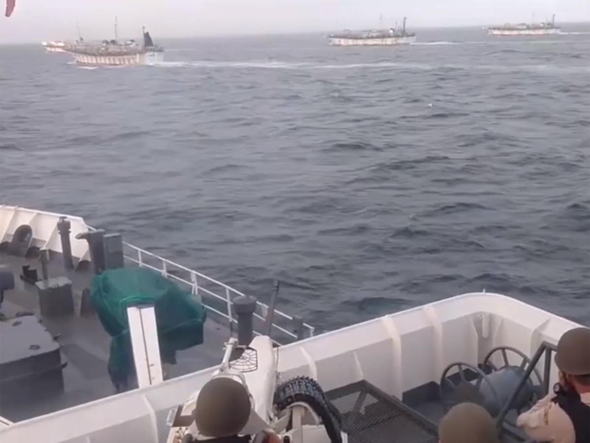 Argentina coast guard fires on Chinese boat fishing illegally | The ...