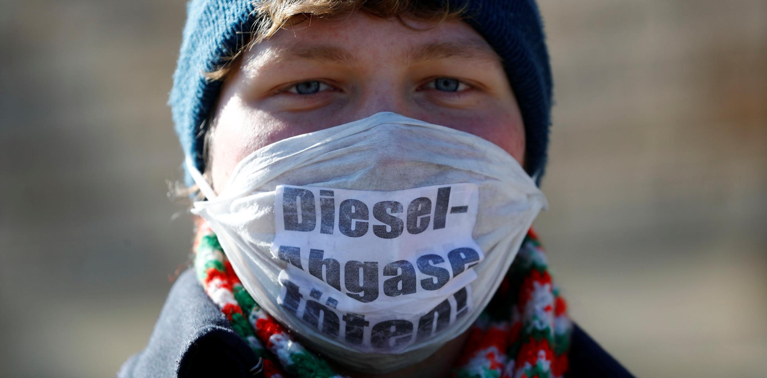 Some 6,000 people die prematurely each year in Germany because of excessive levels of harmful nitrogen oxides