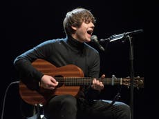 Jake Bugg comes of age for an acoustic show at the London Palladium