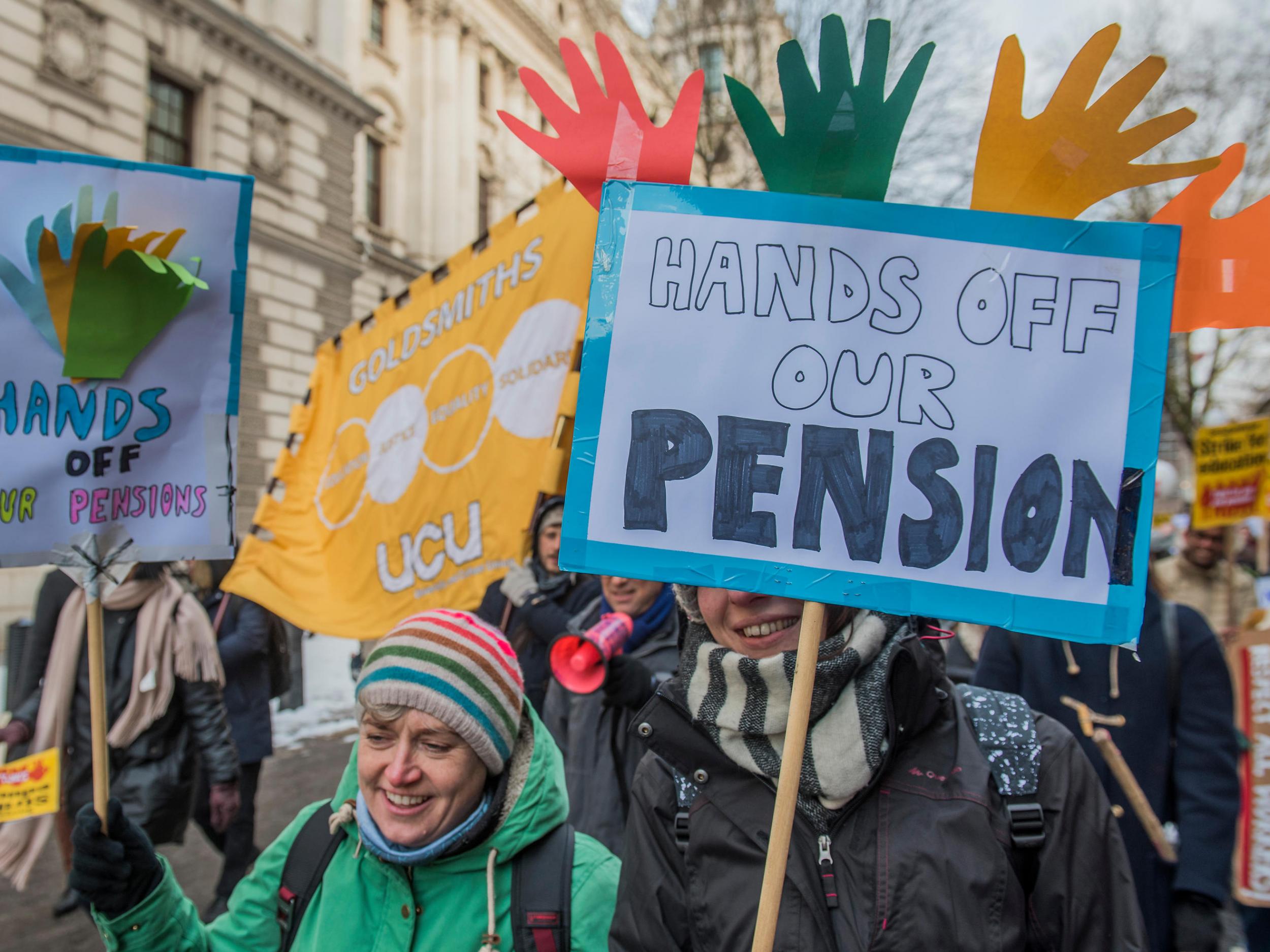 Sam Gyimah has called on universities to compensate students affected by ongoing pension strikes