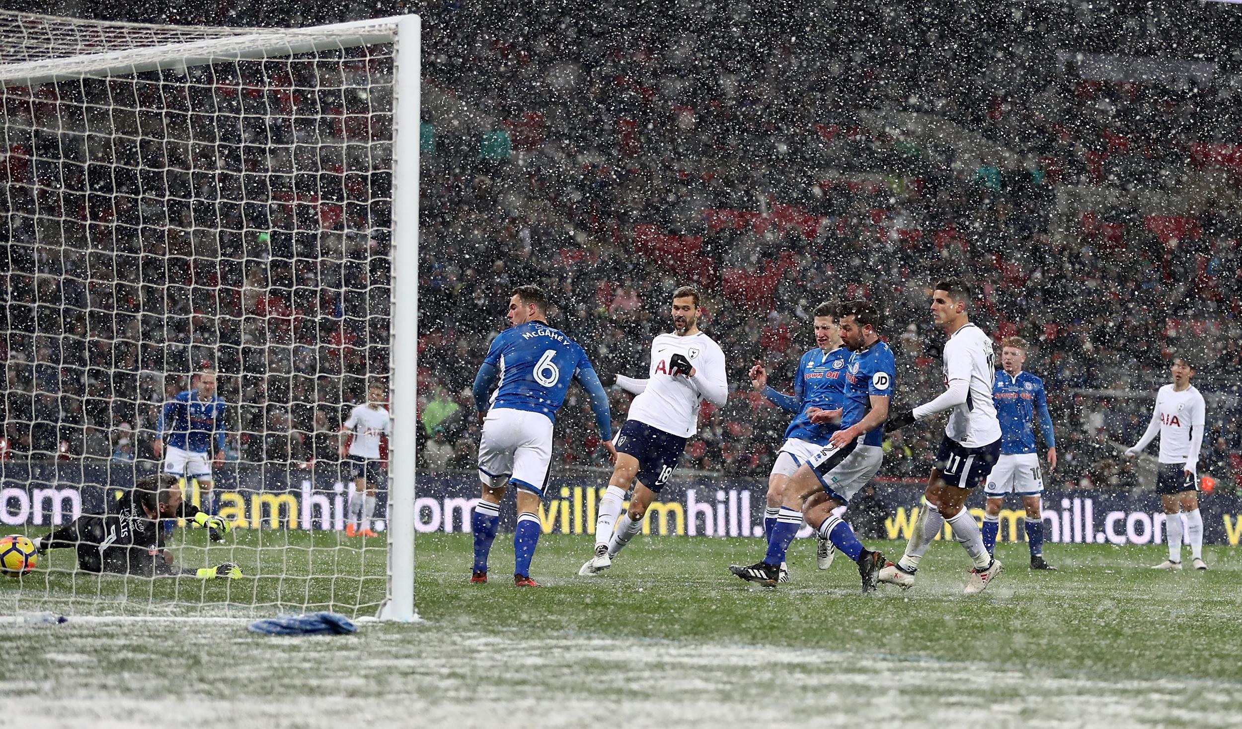 Fernando Llorente opens the scoring at a snowy Wembley
